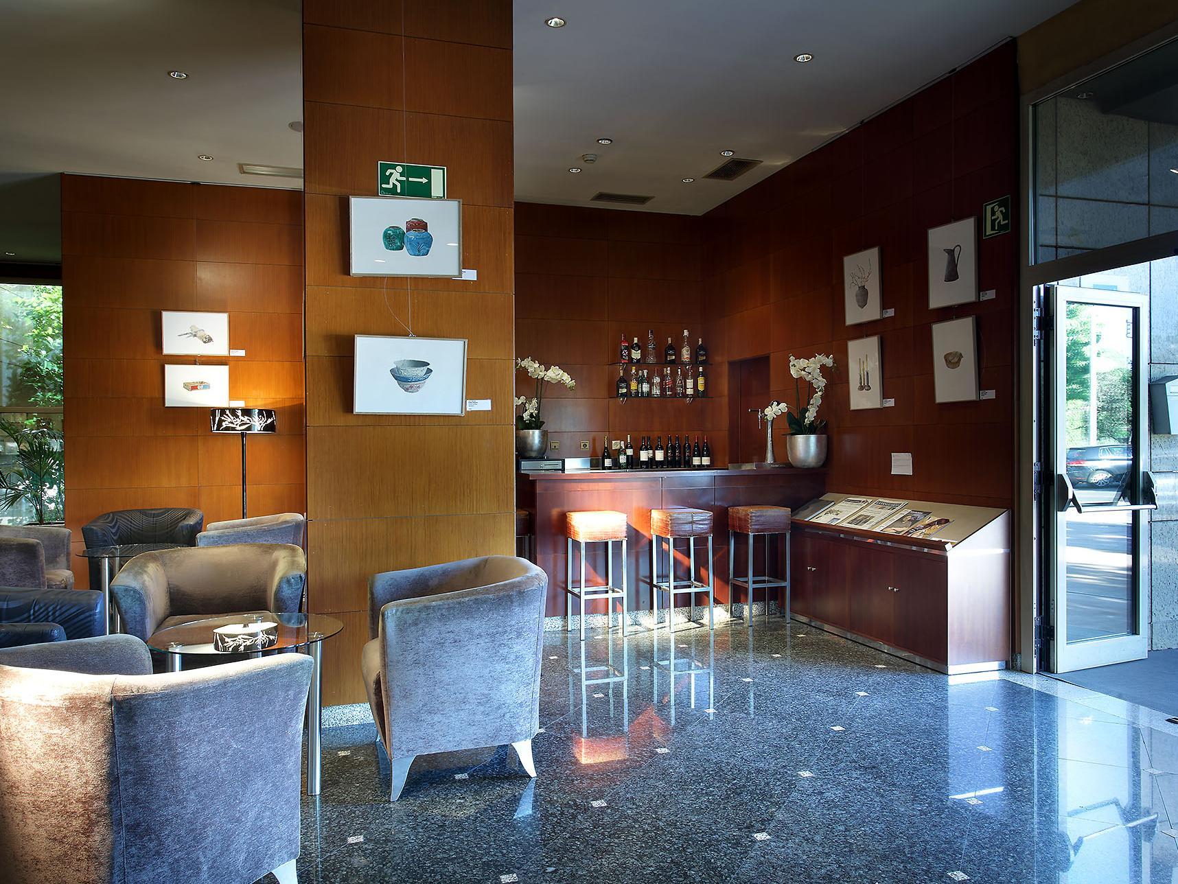 欧洲之星格兰马德里酒店 阿尔考本达斯 外观 照片