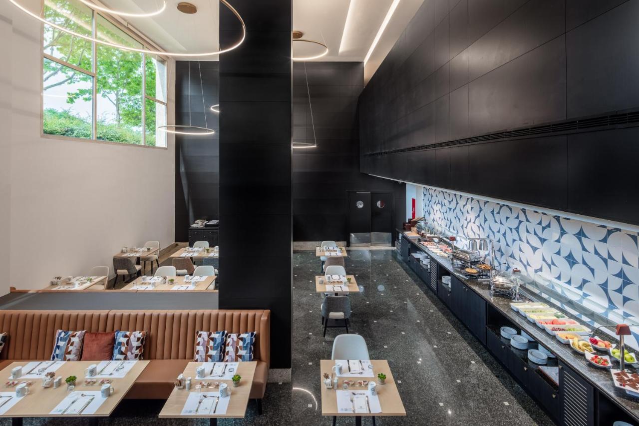 欧洲之星格兰马德里酒店 阿尔考本达斯 外观 照片